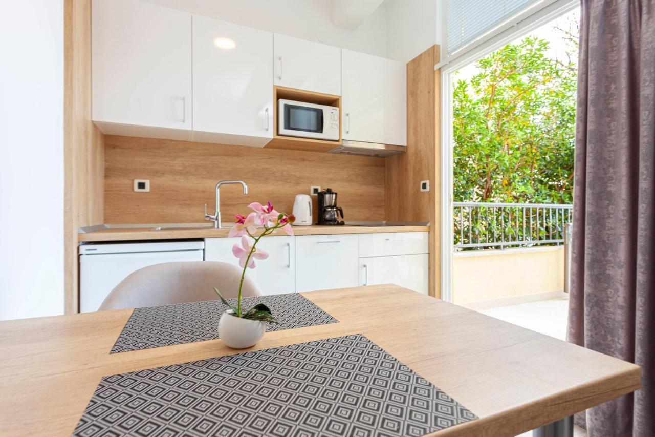 Villa King Apartments Brela Oda fotoğraf